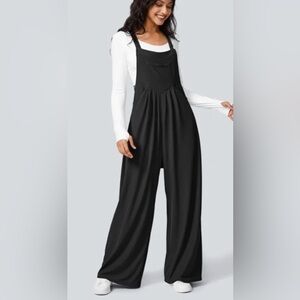 HALARA Wide-Leg Overalls, Adjustable Straps, Pleated Waist, Textured Fabric, EUC